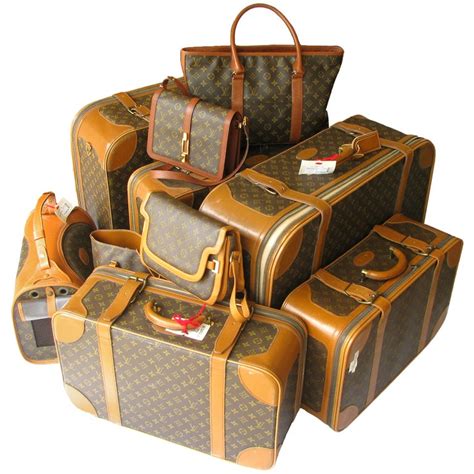 buy louis vuitton luggage cheap|louis vuitton suitcase 1995 luggage.